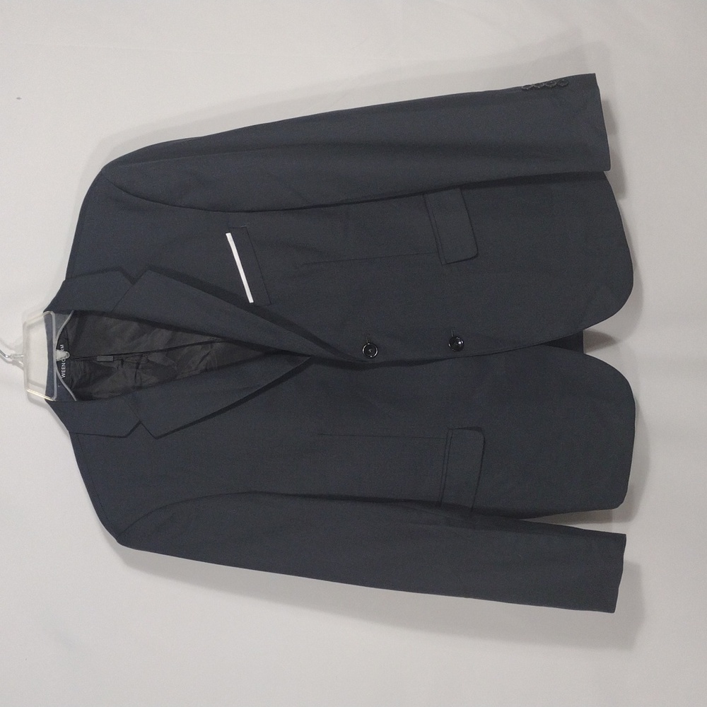 EUC Ween Charm Men's Gray Blazer Slim Fit Casual 2 Button size Large